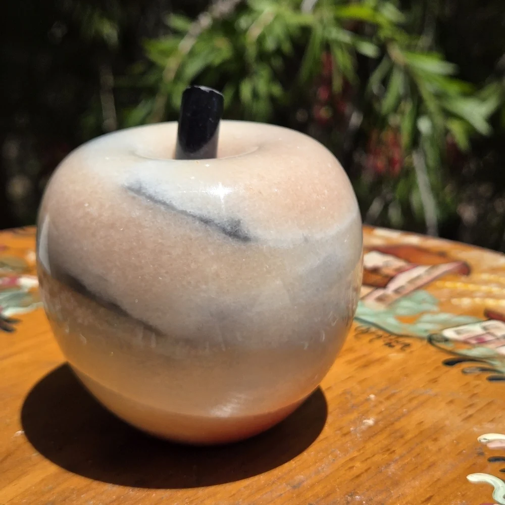 Vintage Carved Alabaster Stone Marble Apple‎ Fruit Paperweight Light Ivory Pink